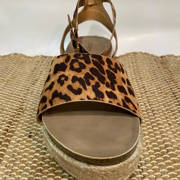 Torrid leopard faux suede espadrilles - Picture 2 of 5